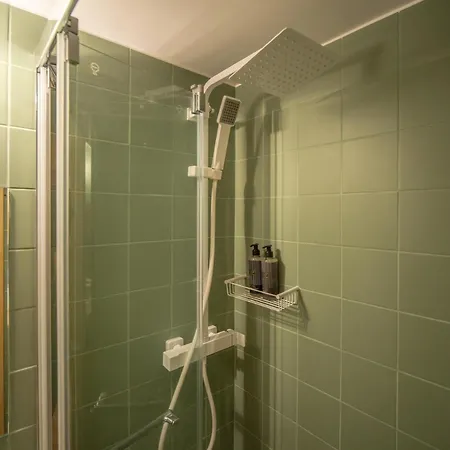 Belmont Riverside 5m